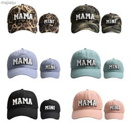 Caps Hats New Cool Mom Mini Baby Girl Kids Hat Set Spring/Summer Outdoor Womens Boys and Girls Baseball HatL240429