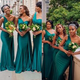 Shoulder One Dark Bridesmaid Dresses Satin Green Floor Length Beach Plus Size Wedding Guest Gowns Custom Made Formal Evening Wear