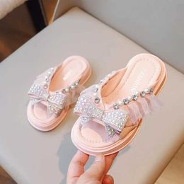 Sandals Summer Kids Slippers for Girls Fashion Rhinestone Bow Beach Shoes Soft Sole Anti Slip Crystal Princess Shoes Casual Sandals