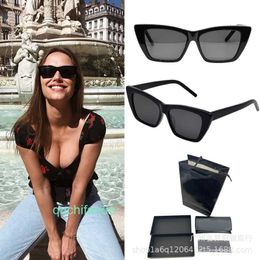 Classic Brand Retro Yoisill Sunglasses Cat Eye Black Super Personality Cool Round Face Female Internet Celebrity Style Slimming and Small