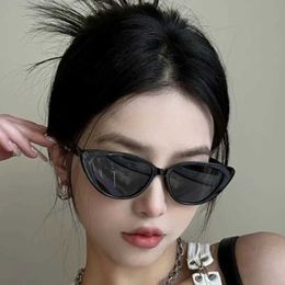 Sunglasses New Womens Multicolor Cat Eye Glasses Summer High-End And Fashion Sunscreen Sun Vintage Women UV Protection Eyewear H240429