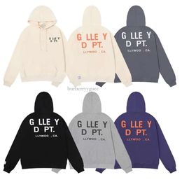 Designer Hoodies Men Hoodie qualità uomo pendolarle indossare una moda casual sciolte abiti lunghi a maniche lunghe