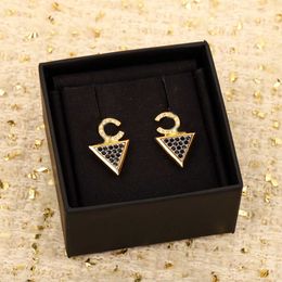 Luxury quality charm stud earring with white and black diamond in 18k gold plated have stamp box one pc triangle shape PS3508B