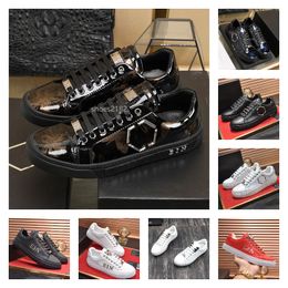 Luxury Designer Philip Plain Scarpe Men Brand Classic Fashion Shoes Series Top Quality Navy Blue Leather Metal Plein Skulls PP Pattern Extraordinary Sneakers