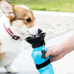 Extrusion Small Dog Travel Water Bottle Portable Outdoor Drinking Bowl for Cat Dog Water Feeder 240416