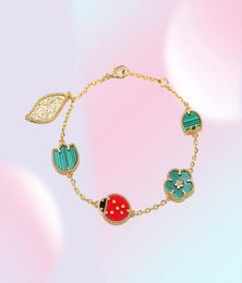 2021 Romatic Women Fashion Shell Lucky Spring Flower Ladybug Fauna Design Luxury Smart Bracelet Wedding Jewelry220Y7325704