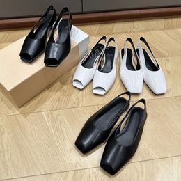 Simples the Row Sapatos Sandália plana Peep-toe Sandália de salto baixo Sapatos de vestido Designer de luxo de luxo de sapatos de escritório calçados de fábrica de fábrica
