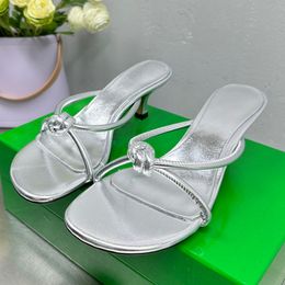 Sexy Kitten Heels Luxury Designer Slippers Women Shoes Knot Runway Party Wedding Shoes Bride Pumps