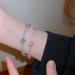 Chain French Romantic Flower Bracelet For Women New Design Luxurious All Rhinestone Metal Jewelry Birthday Wedding Gift