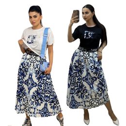 2024 Italian designer summer new fashion casual ladies letter print top short sleeve + pleated skirt two-piece comfortable dress high quality two-piece fashion party