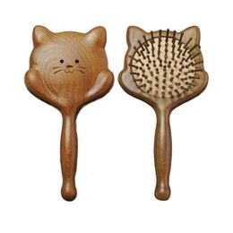 Cat Shaped Air Cushion Hair Comb Exquisite Anti Static Sandalwood Airbag Comb Long Handle Cute Scalp Massage Comb Household 240411