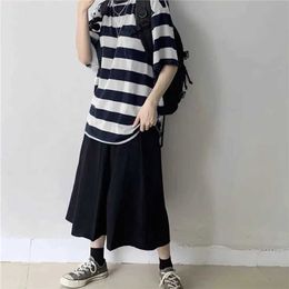 Women's T-Shirt Summer black striped Harajuku street clothing Korean retro mens casual short sleeved T-shirt Y2k Gothic topL2404