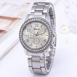 Wristwatches Diamond Inlaid Fashionable Women's Watches Fashion Steel Band For Women Watch Metal Strap Quartz Relojes Para Damas