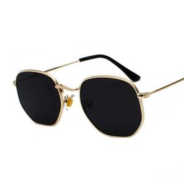 Sunglasses Vintage Metal Men Brand Designer Sun Glasses Women Female Classic Driving Eyewear uv400 Oculos Masculino H240429