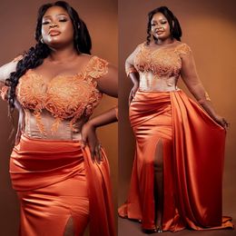 2024 Plus Size Orange Prom Dresses for Black Women Promdress Illusion Long Sleeves Appliqued Beaded Lace Side Split Second Reception Gowns Engagement Gown AM795