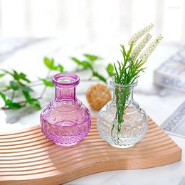 Vases 1pc Home Desktop Decoration Embossed Transparent Flower And Plant Bottle Vintage Mini European Relief Aquatic Glass