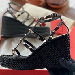 Fashion Leather Famous Women Shoes Espadrille Lady Calf Sandals EU35-43 Wedges Party Dress Sandalias Stud Brand Nljgx