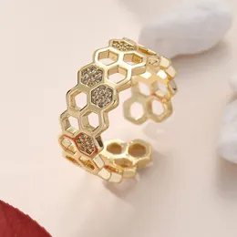 Cluster Rings Trend 2024 Copper Light Gold Colour Natural Zircon Luxury Quality Jewellery Elegant Women's Ring Daily Wear