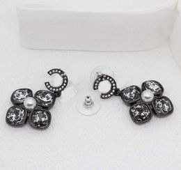 Luxury quality charm drop earring with diamond and black color desinger plated have stamp box PS3518B