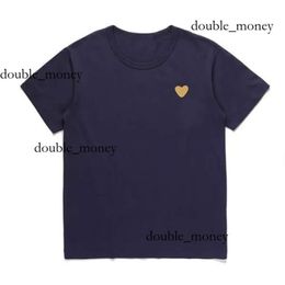 Play Shirts Commes 2024 Fashion Mens Play T Shirt Garcons Designer Commes Play T Shirt Polo Shirts Red Commes Heart Casual Womens Des Badge Graphic Tee 252 459
