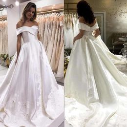 Sweep Elegant Dresses The Satin Off Shoulder Train Lace Applique Ruched Pleats Custom Made Garden Wedding Gown Vestido De Novia