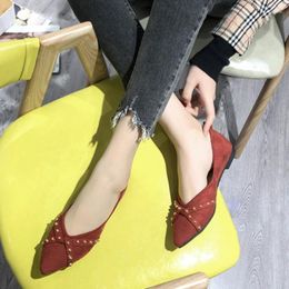 Dress Shoes Woman Flats Rivet Spring Summer Female Metal Pointed Toe Casaul Comfortable Loafers