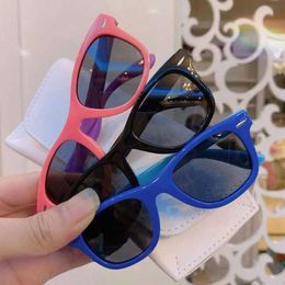 Sunglasses New Kids Fashion Round Polarised Sun Glasses Sile Flexible Children Vintage Boys Girls Shades Eyewear H240429