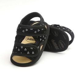 Sandaler babyskor solid färg bomulls småbarn frontlöpare non slip småbarn sandaler lämpliga för pojkar och flickor mjuka och andningsbara babyskor 0-12ml240429