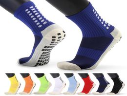 U stock Men039s Anti Slip Football Socks Athletic Long Socks Absorbent Sports Grip Socks For Basketball Soccer Volleyball Runni6783731