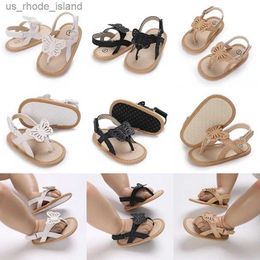 Sandalen Baby Mädchen Sandalen mit hohlen PU hochqualifiziert weiche Baumwollsohle geeignet für junge Mädchen im Alter von 0 bis 18 Monaten Schönes Geburtstagsgeschenk 2024 New FashionL240429