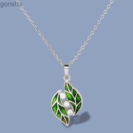 Pendant Necklaces 925 Silver Plated Exquisite Green Leaf Pendant Sparkling Zircon Fashion Jewellery Handmade Enamel Jewellery Simple NecklaceWX