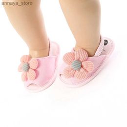 Sandals Baby boys and girls flower sandals baby anti slip shoes soft soles for young children first step shoes cotton fabric shoesL240429