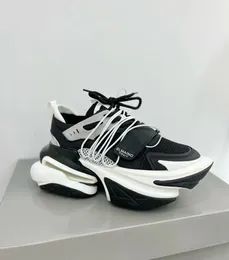 Casual Shoes Breathable Mesh Sneakers Women 2024 Lace-up Thick Platform Vulcanize Woman Black White Non-slip Sports Ladies