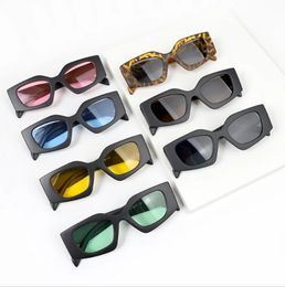 Boy Girl Fashion Square Sunglasses Children Vintage Sunglasses UV Protection Classic Kids Eyewear Sunglasses 240417