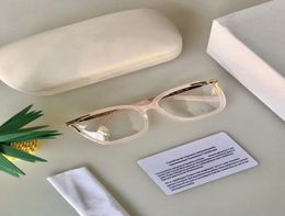 New eyeglasses frame women men eyeglass frames eyeglasses frame clear lens glasses frame oculos with case 26893109052