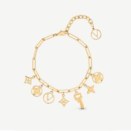 classic key lock designer bracelet for women stainless steel gold plated letter charm bracelets personalize punk style fine luxury mens jewelry woman daily outfit