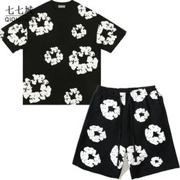 Hip Hop Mens Sets Kapok Full-printed Foam Print T-shirt Drawstring Loose Shorts Casual Suit Summer Unisex Streetwear 240415