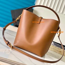 10A Top quality 23FW Le37 hobo bucket bag free shipping designer bag women mens crossbody bag large tote bag real leather waist bag black shoulder sling bumbag bolsa