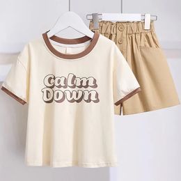 Summer Teenage Girls Clothes Set Children Letter Tshirts and Shorts 2 Pieces Suit Kid Short Sleeve Top Botton Outfit Tracksuits 240426