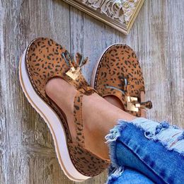 Casual Shoes Sport Womens Sneakers Sports Tassel Round Toe Flat Pumps Thick Bottom Leopard Print