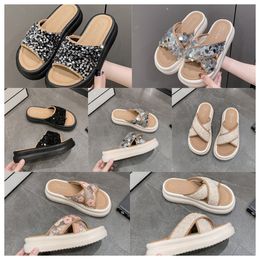 Top Luxury Designer Thick soled cross strap cool slippers for women to wear Exquisite sequin sponge cake sole one line trendy slippers