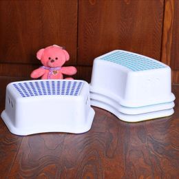 Set Children Plastic Antislip Chair Kids Stackable Step Stool Kitchen Bathroom Toilet Chair Dark Blue