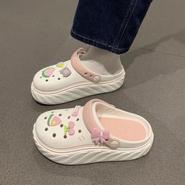 Womens Platform Clogs Kawaii Charms Closed Toe Non Slip EVA Sandals Indoor Outdoor Garden Beach Slides 240409