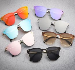 Popular Brand Designer Sunglasses for Men Women Casual Cycling Glasses Outdoor Eyewears Fashion Siamese Sunglasses Spike Cat Eye S7402024
