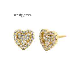 China Manufacturer Crystal Love Heart Shape Screw Back Stud Micro Moissanite Earrings