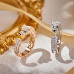 Designer Collection Style Narrow Ring Women Lady S925 Silver Paved Cubic Zircon Plated Gold Color Leopard Panther Head Jewelry 240420