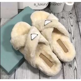 Women Slippers designer slippers leather outsole autumn/winter indoor/outdoor sandals shoes black pink brown white blue grey