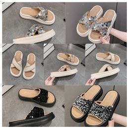 Luxury Designer Thick soled cross strap cool black slippers for women to wear Exquisite sequin sponge cake sole one line trendy slippers