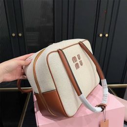 vintage Designer Luxury fashion Tote Bags Large capacity handbag womens contrasting canvas feather bag bowling single shoulder crossbody bag