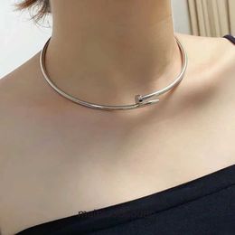 Cartre High End jewelry necklaces for women trendy Choker Collar Stainless Steel New Small Stand Diamond Inlaid Non Diamond Titanium Steel Nail Bracelet Original 1:1